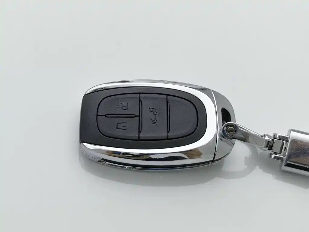 MAXUS D60 — миниатюра 19
