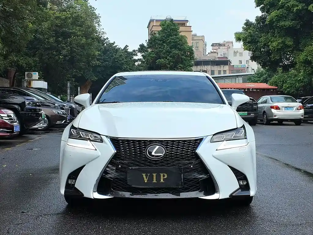 Lexus GS — миниатюра 2