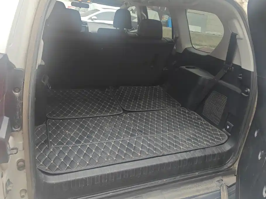 Toyota Prado — миниатюра 4