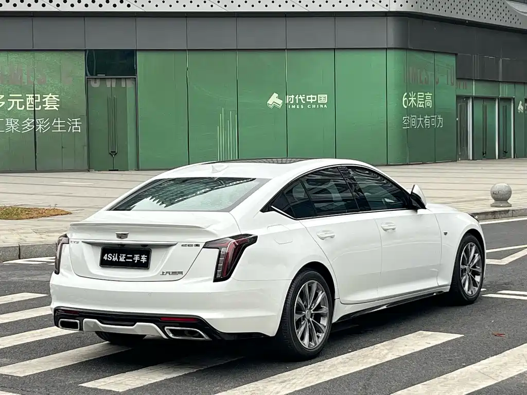 CADILLAC CT5