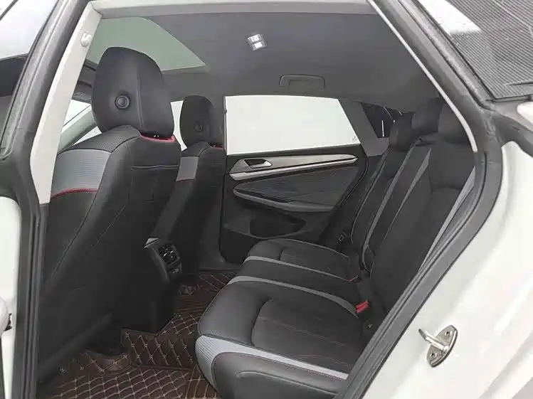 Volkswagen Lamando — миниатюра 11