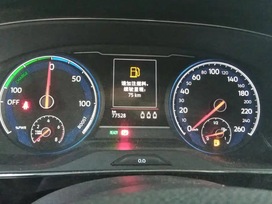 Volkswagen Passat PHEV — миниатюра 14