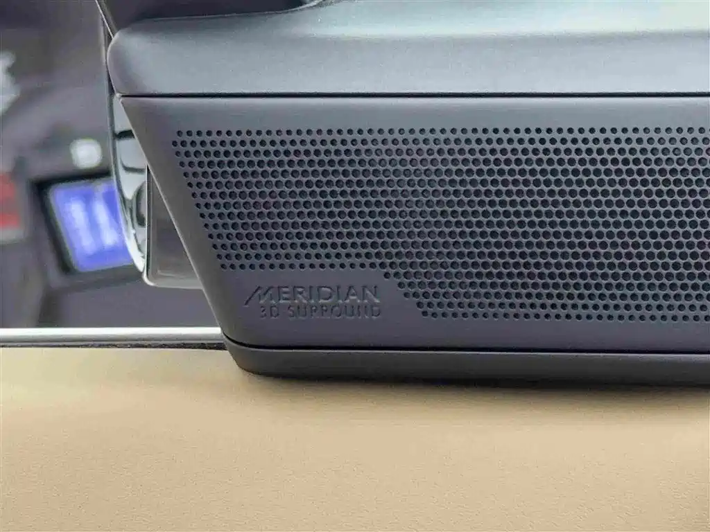 Land Rover Sport — миниатюра 18