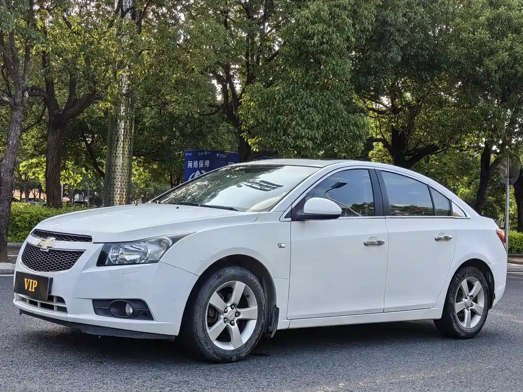 Купить Chevrolet Cruze