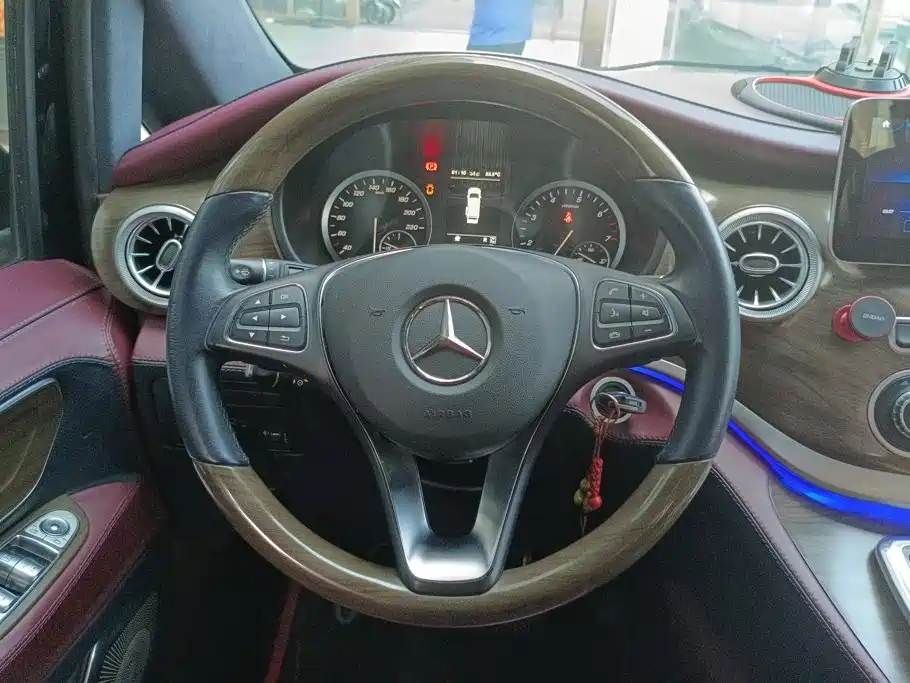 Mercedes-Benz Vito — миниатюра 15
