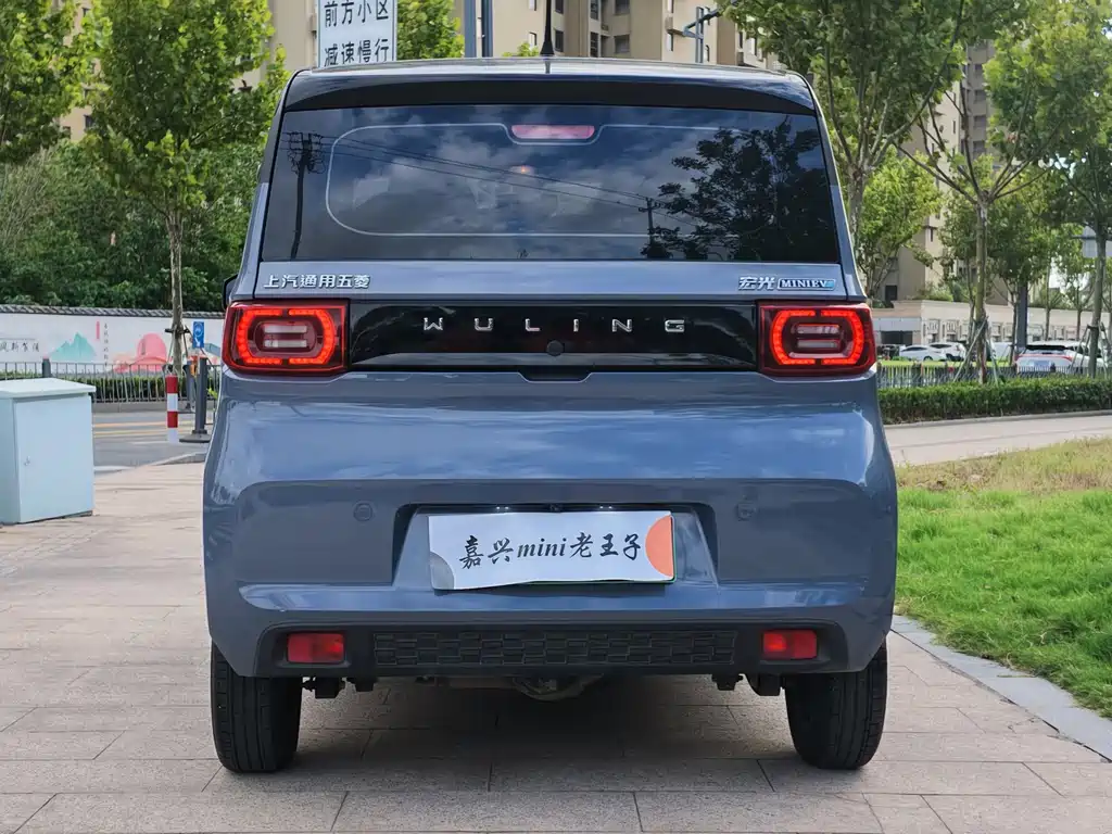 Wuling MINIEV — миниатюра 5