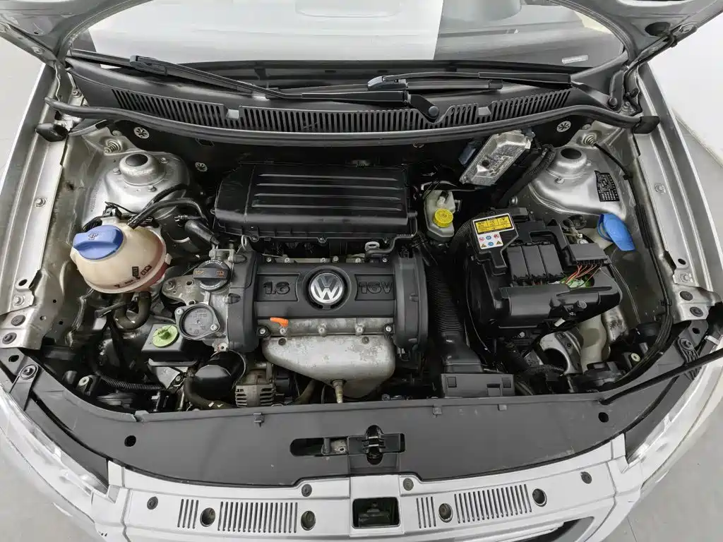 Volkswagen Polo — миниатюра 6