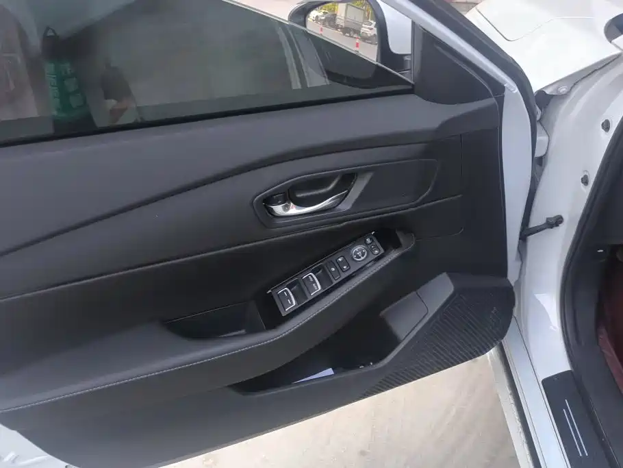 Honda Inspire — миниатюра 7