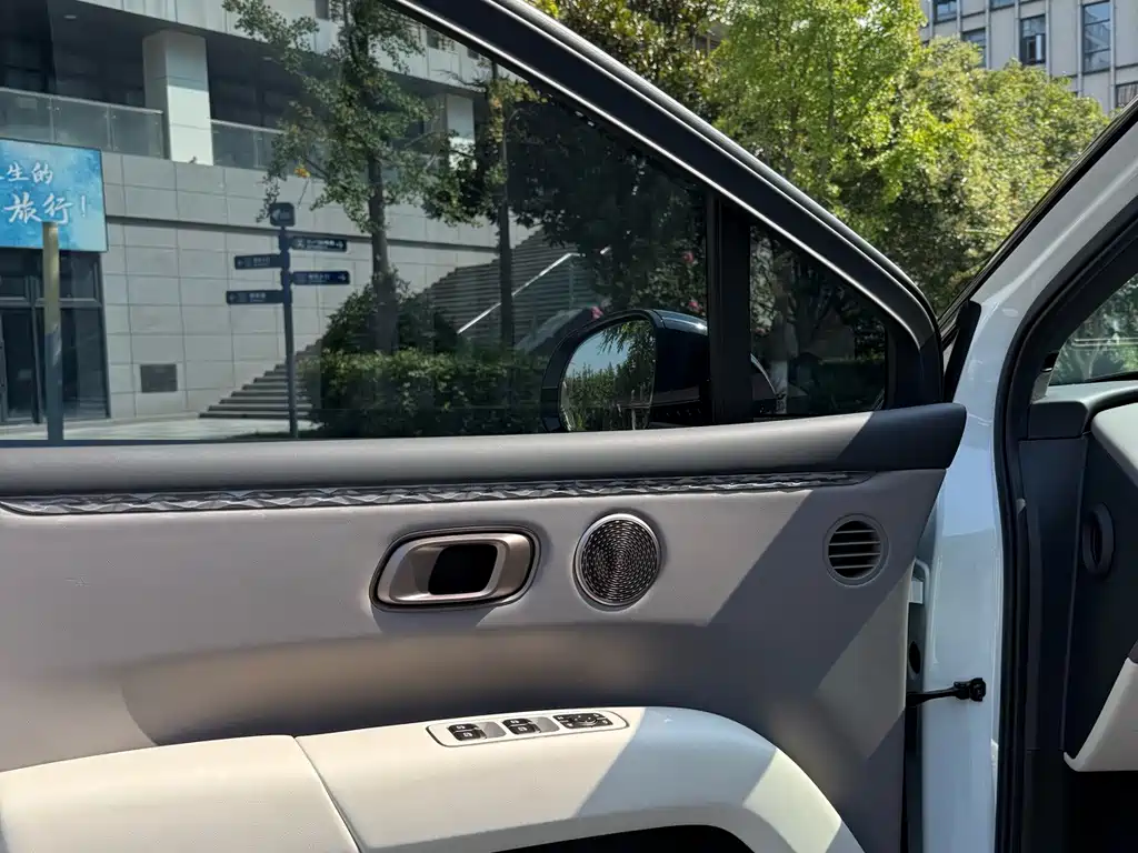 Li Auto Li i6 — миниатюра 14