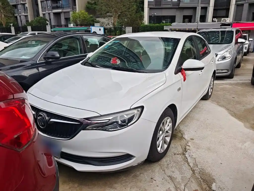 Buick Excelle — миниатюра 2