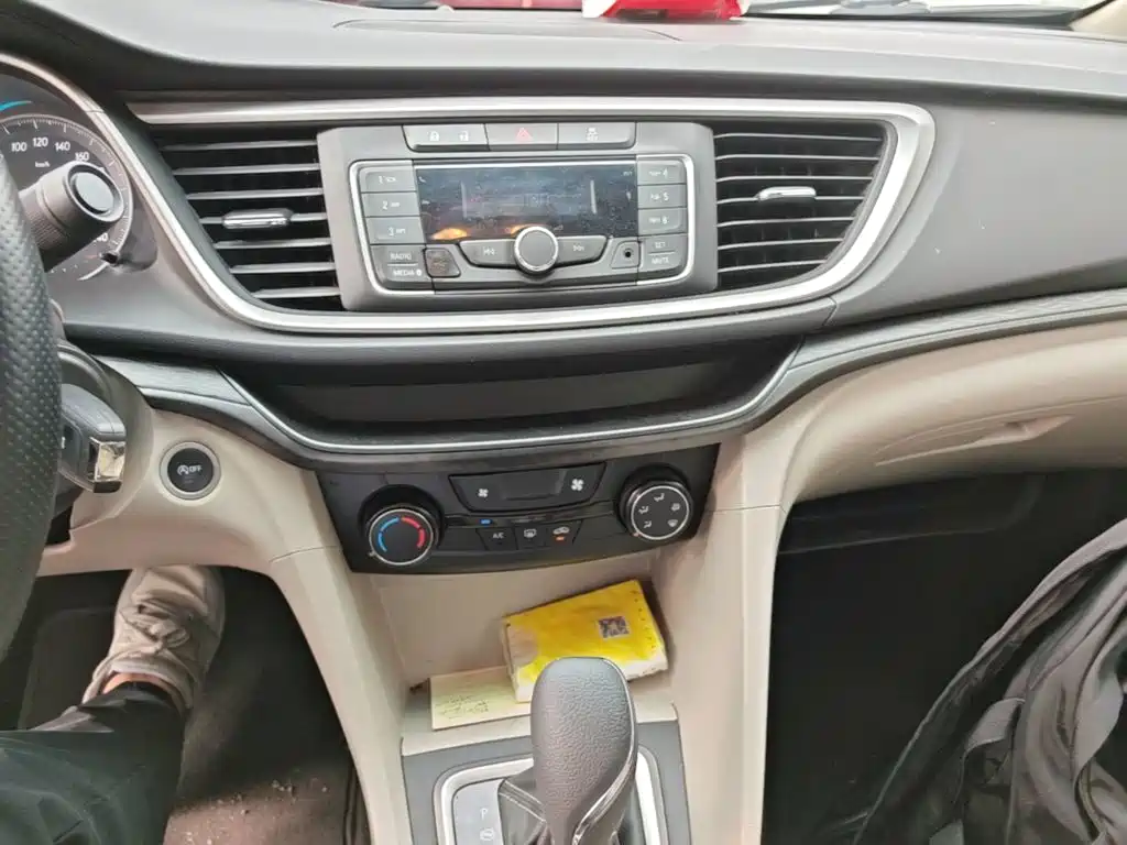 Buick Excelle — миниатюра 13
