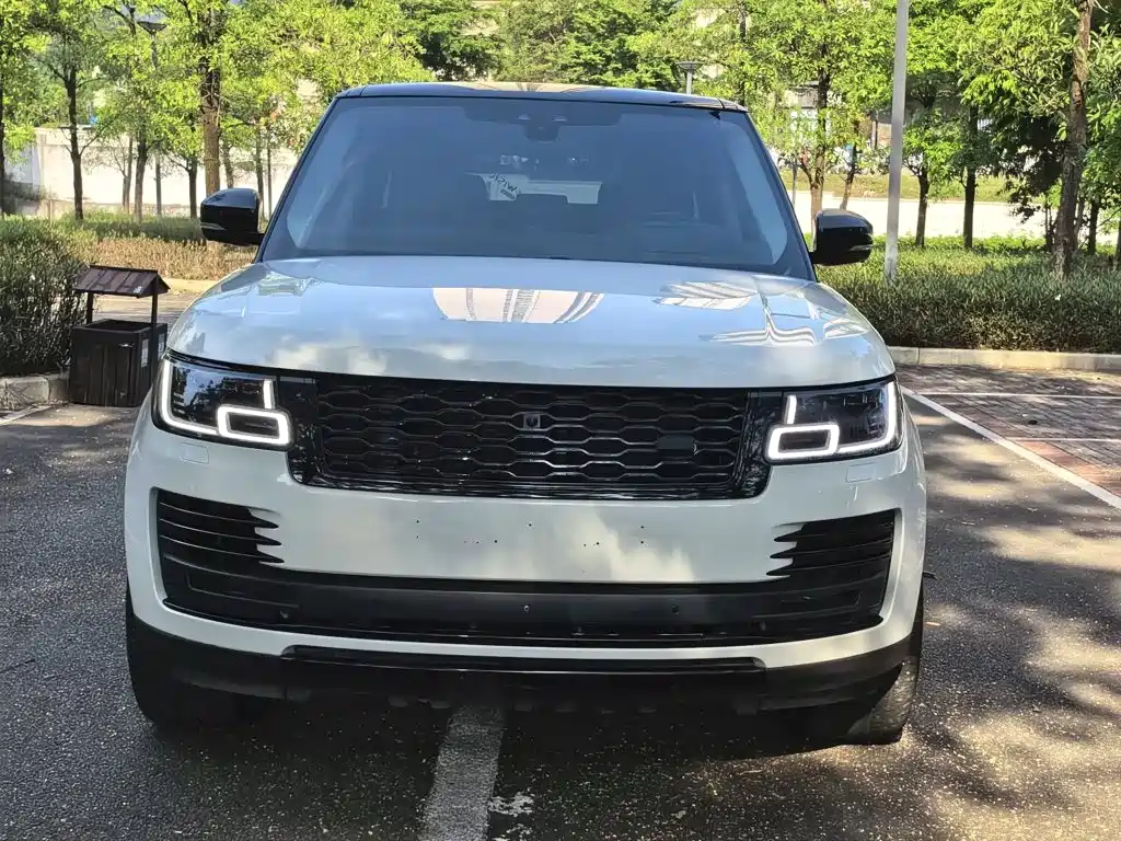 Land Rover Range Rover — миниатюра 2