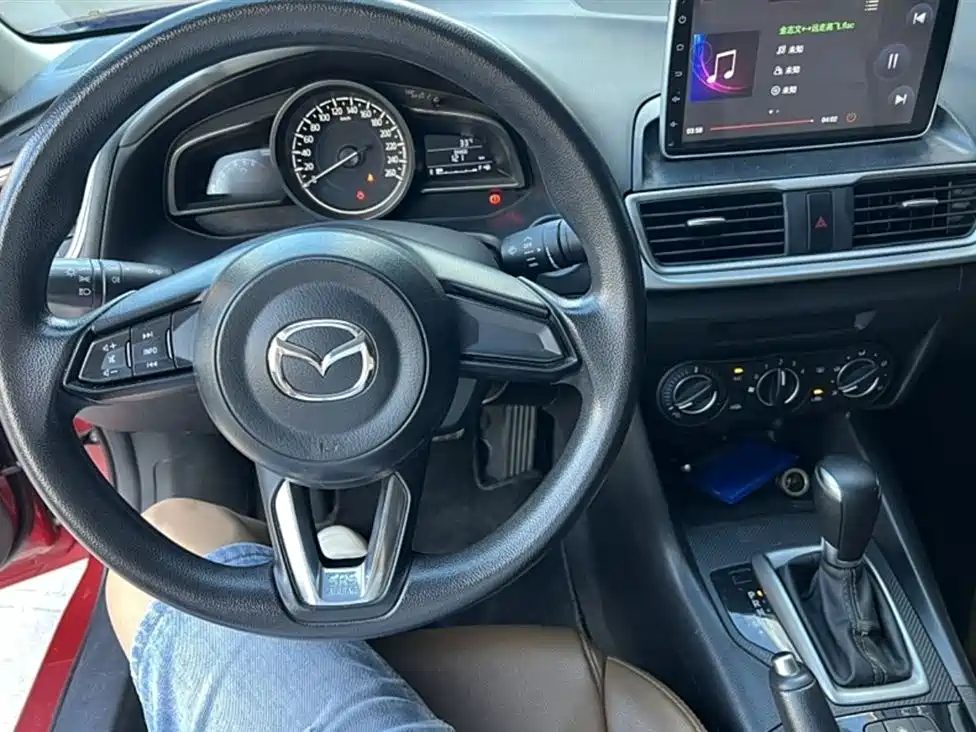 Mazda Mazda3 3 2017 1.5L AT Comfort V