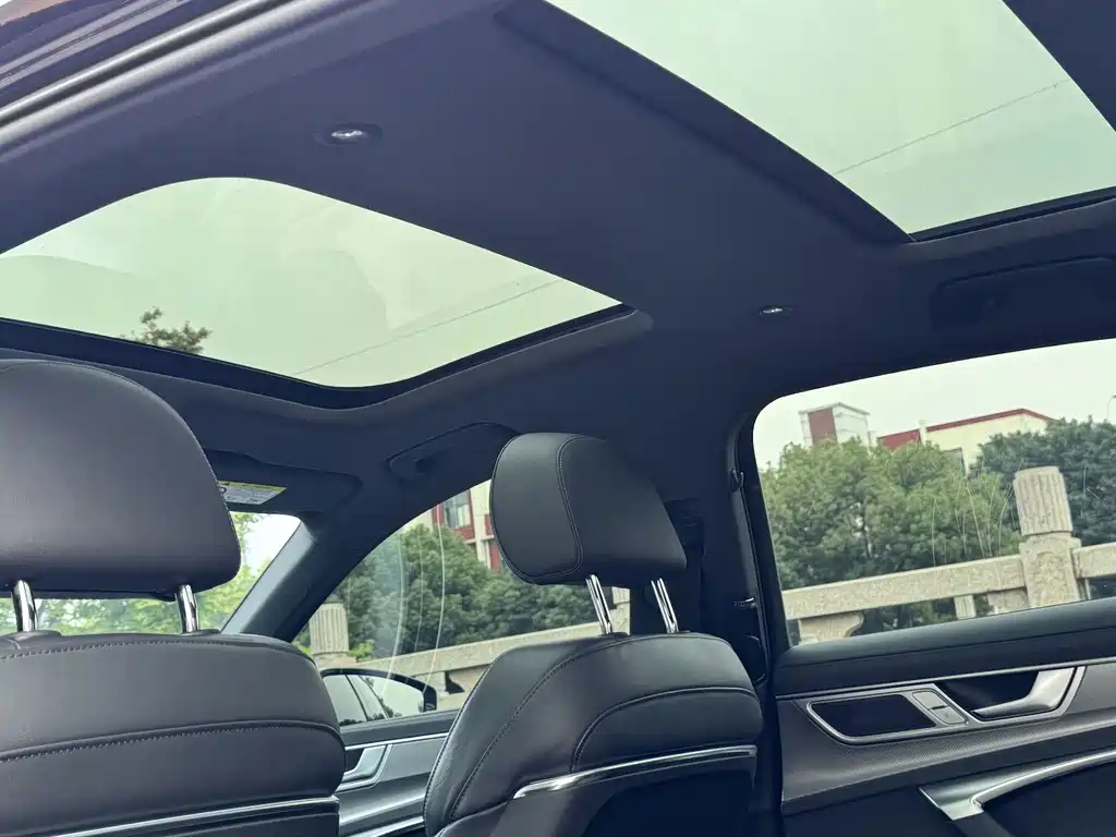 Audi A6L — миниатюра 11