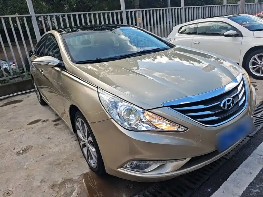 Hyundai Sonata — миниатюра 4
