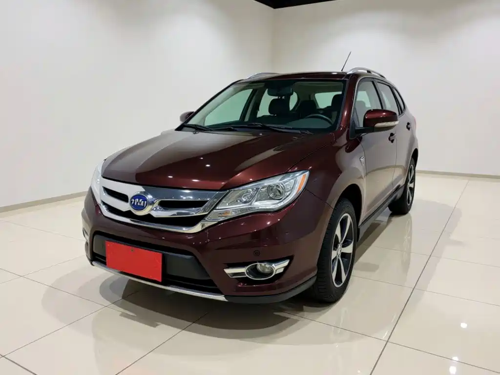 BYD S7