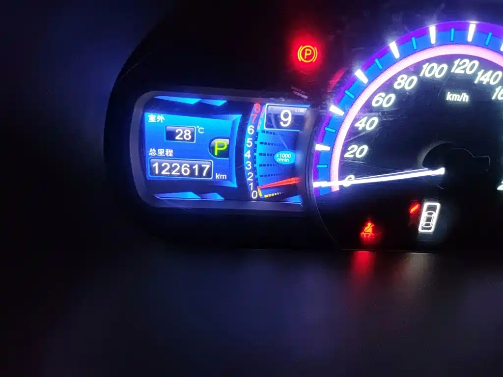 BYD S7 — миниатюра 8
