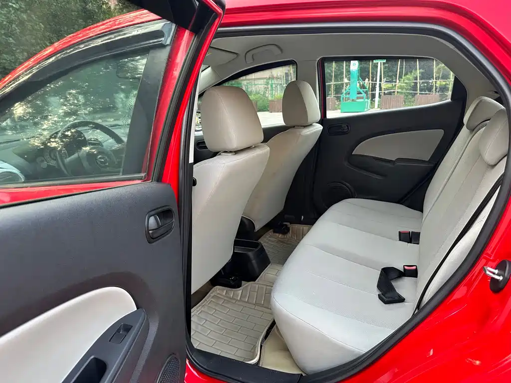 Mazda 2 — миниатюра 20