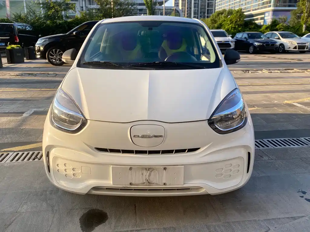 Roewe Clever — миниатюра 2