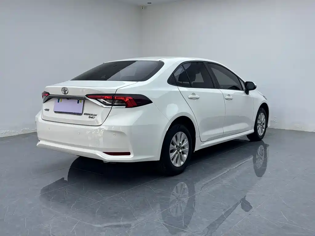 Toyota Corolla — миниатюра 17