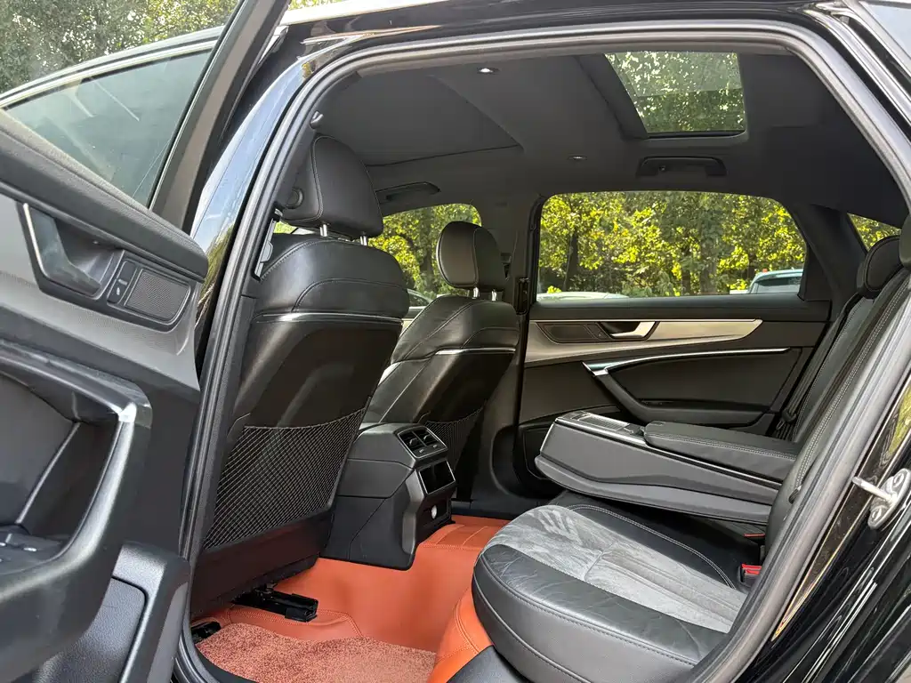 Audi A6L — миниатюра 6
