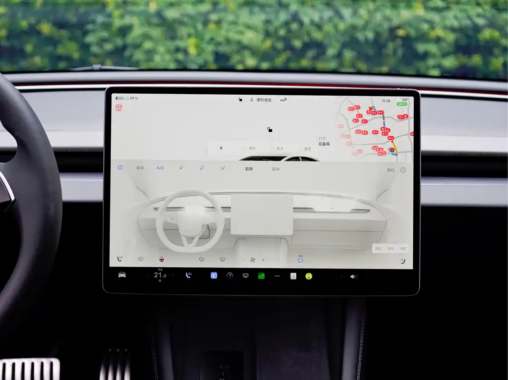 Tesla Model 3 — миниатюра 20
