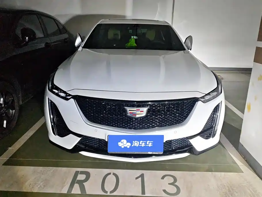 Cadillac CT5 — миниатюра 2