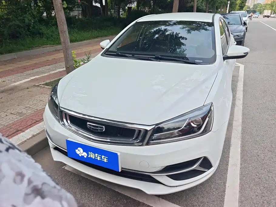 Geely Emgrand — миниатюра 2
