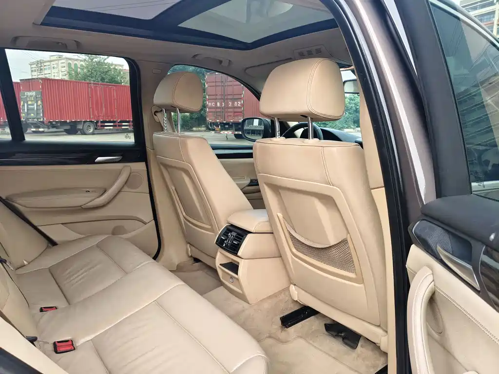 BMW X3 (Import) — миниатюра 11