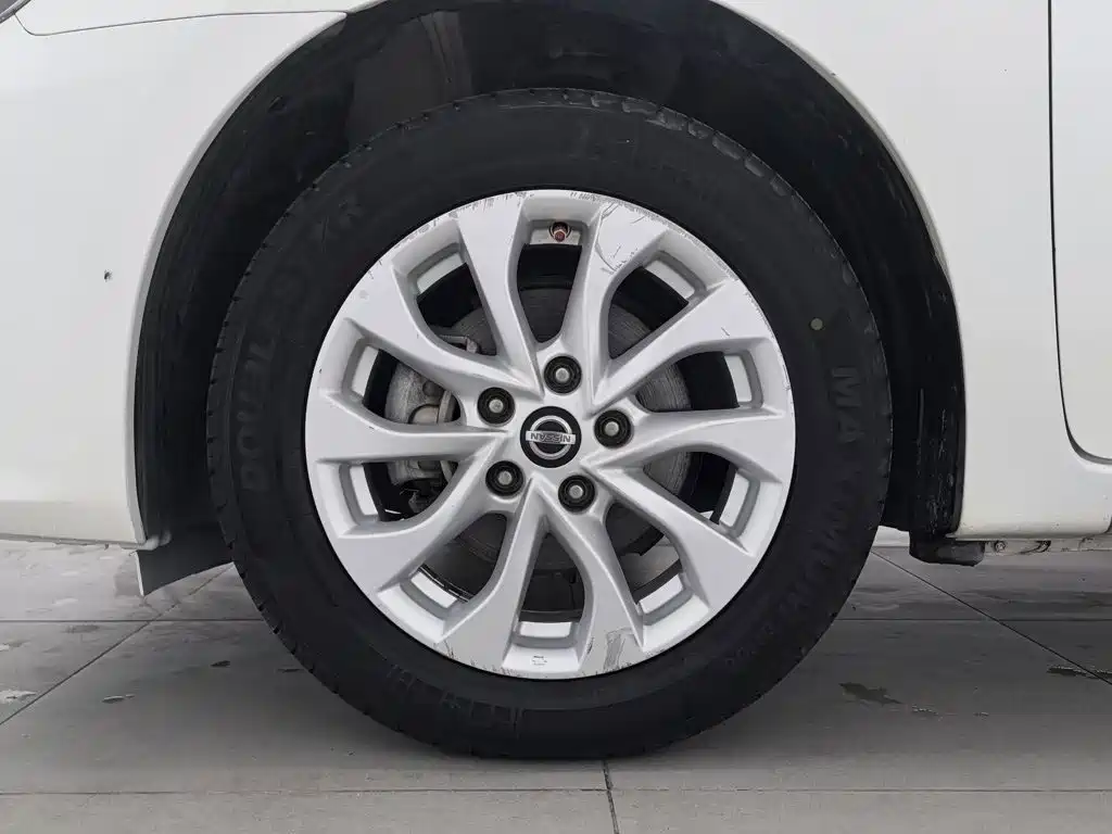 Nissan Sylphy — миниатюра 17