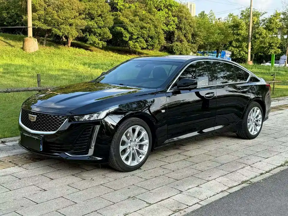 Купить Cadillac CT5