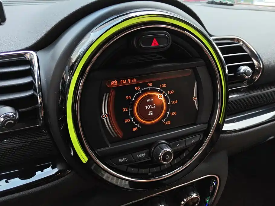 MINI Mini Clubman — миниатюра 13