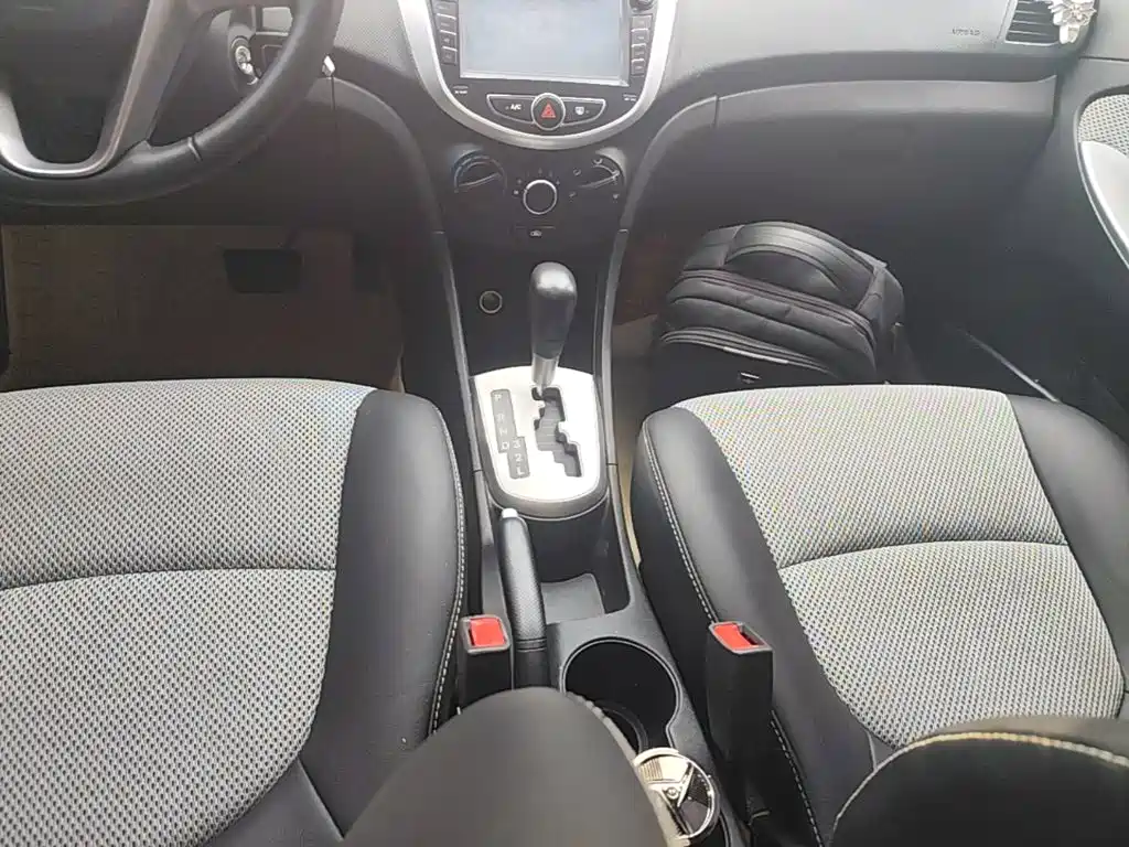Hyundai Ruiyi — миниатюра 14