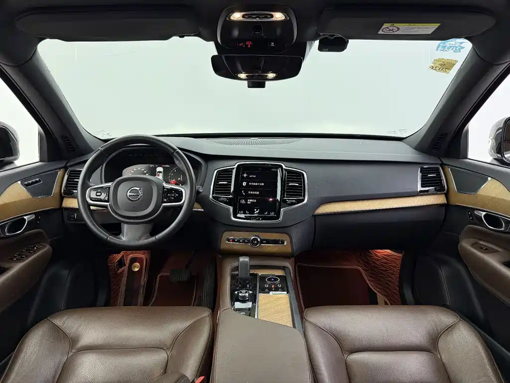 Volvo XC90 — миниатюра 4