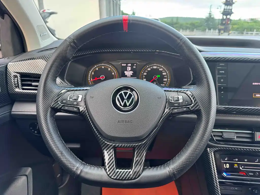Volkswagen Tharu — миниатюра 15