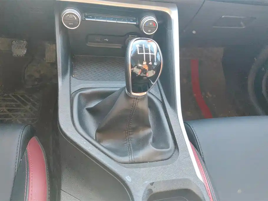 GEELY AUTOMOBILE BINYUE