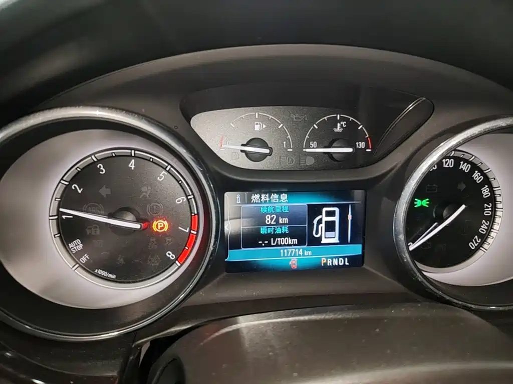 Buick Verano — миниатюра 12