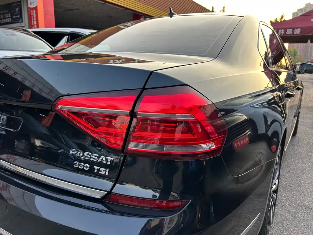 Volkswagen Passat — миниатюра 19