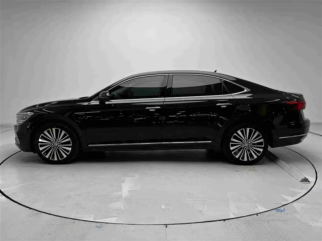 Volkswagen Passat — миниатюра 18