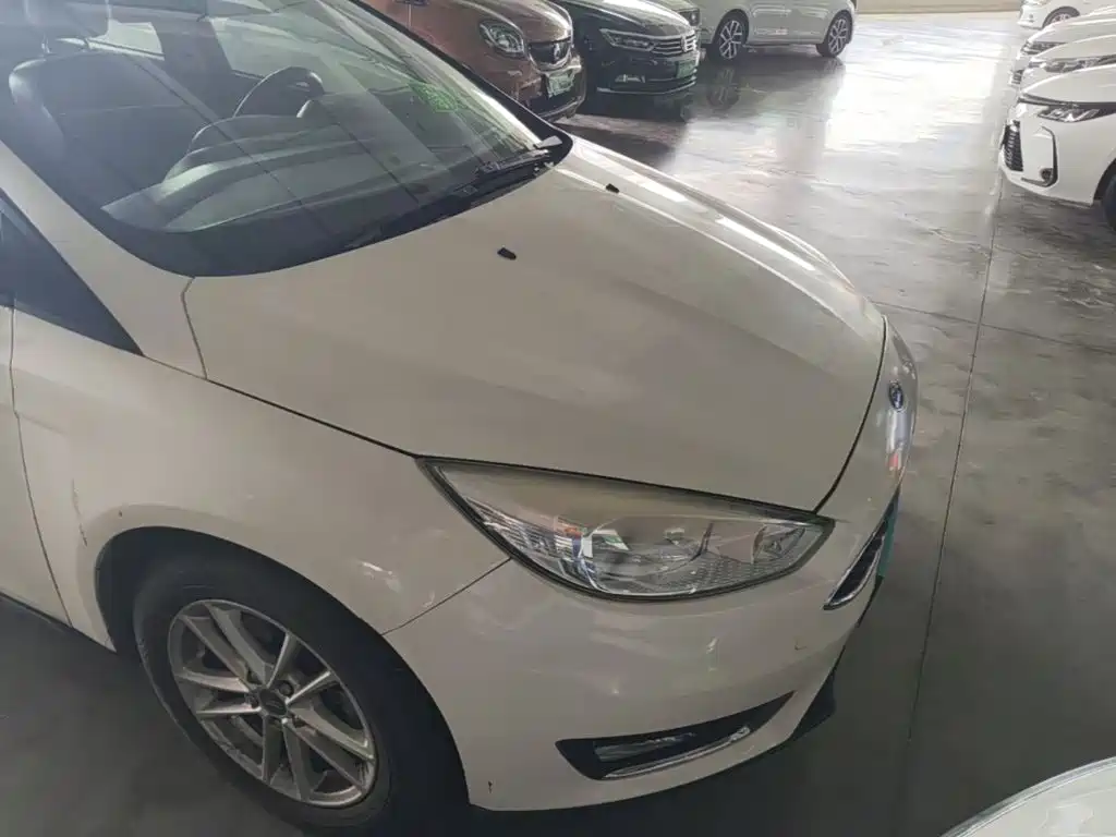 Ford Focus — миниатюра 8