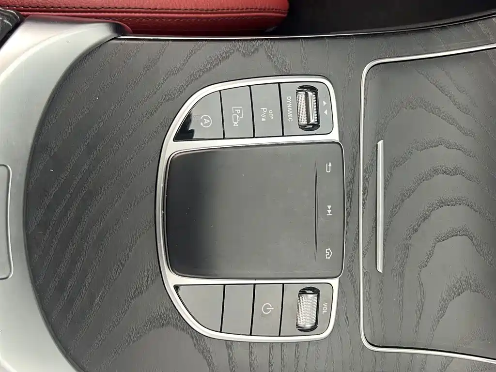 Mercedes-Benz C-Class (Import) — миниатюра 13