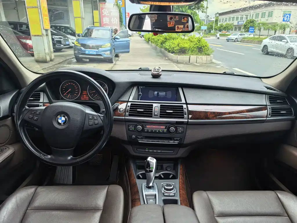 BMW X5 (Import) — миниатюра 8