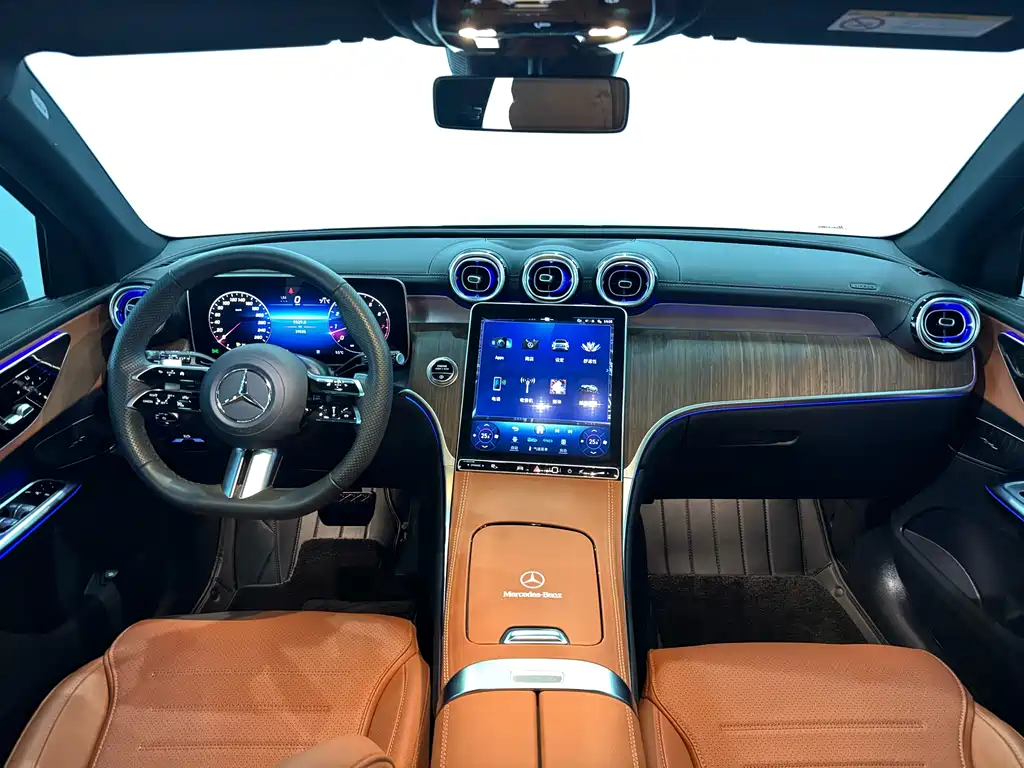 Mercedes-Benz GLC 2024 GLC 300 L 4MATIC 5 мест