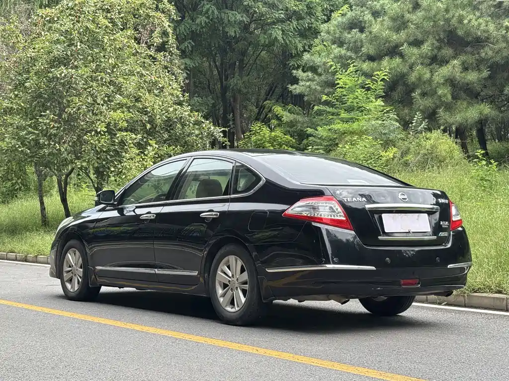 Nissan Teana — миниатюра 4