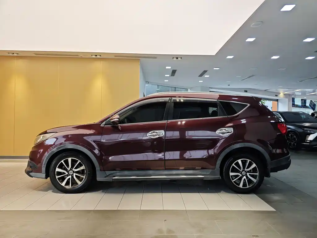 Dongfeng Fengon Fengon 580