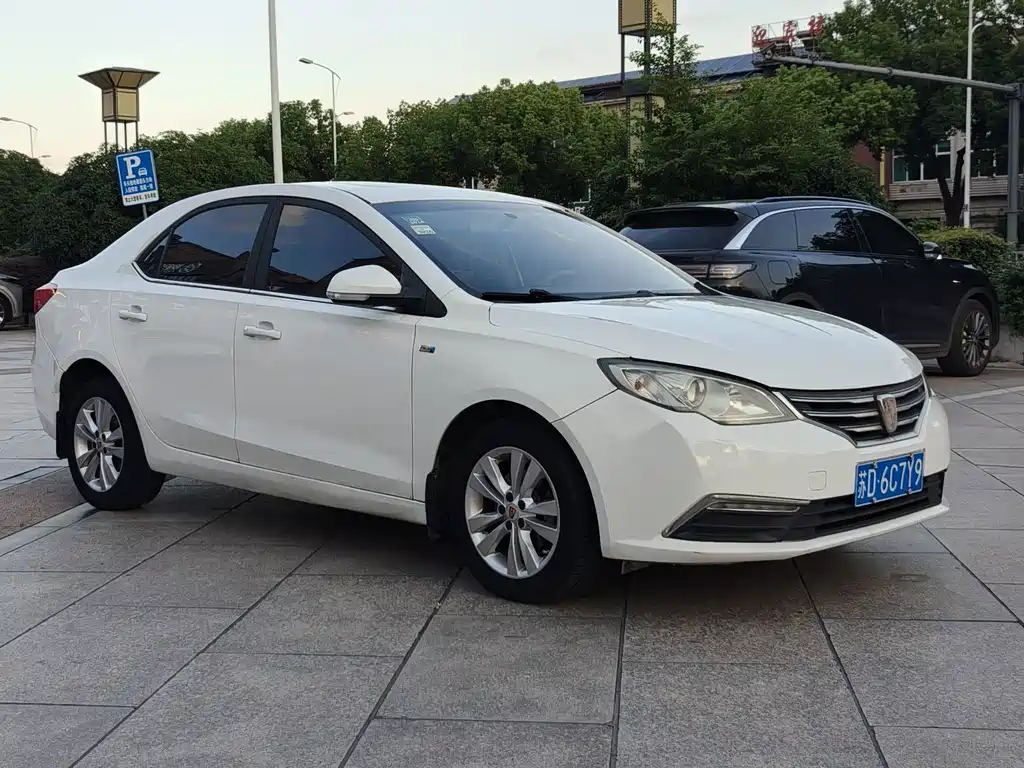 Roewe 360 — миниатюра 2