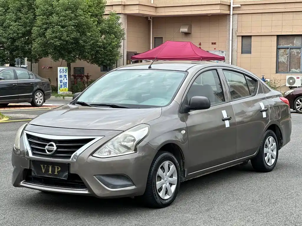 Nissan Sunny