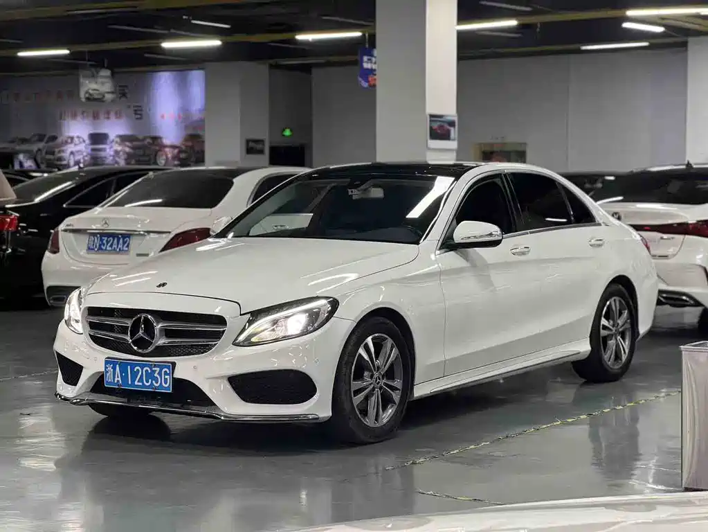Mercedes-Benz C-Class 2018