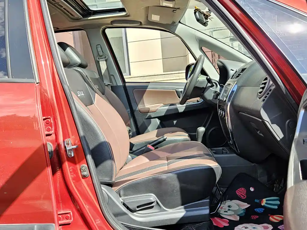 Suzuki SX4 — миниатюра 6