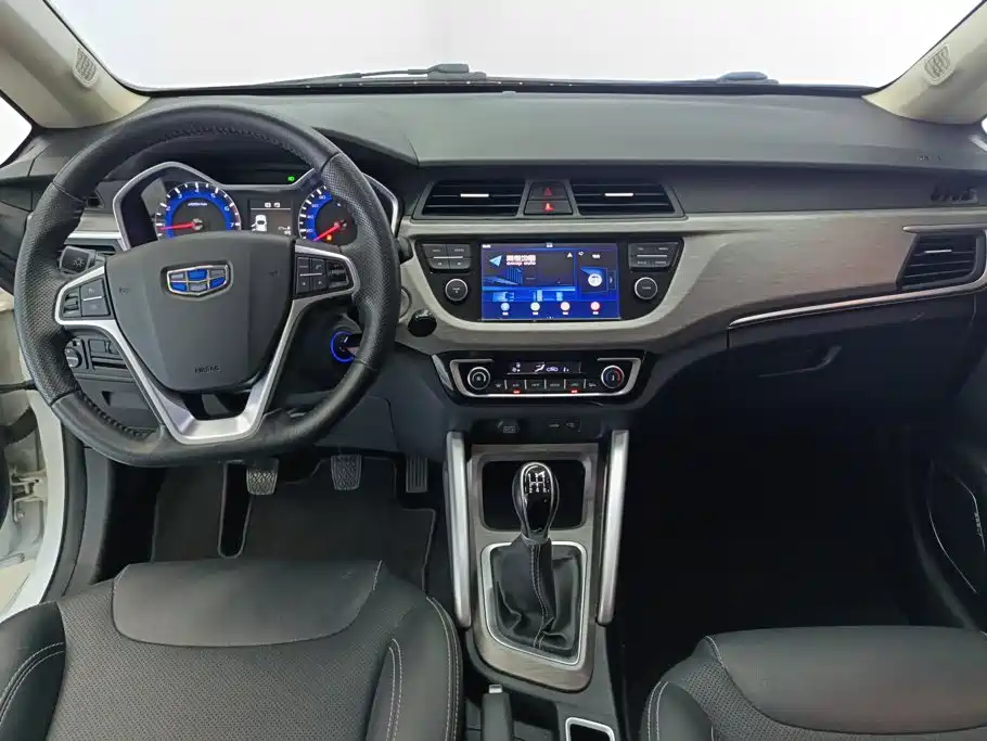Geely Vision X3 — миниатюра 12